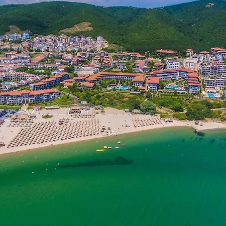Marina St. Vlas Aparthotel