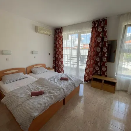 Marina St. Vlas Aparthotel 4*